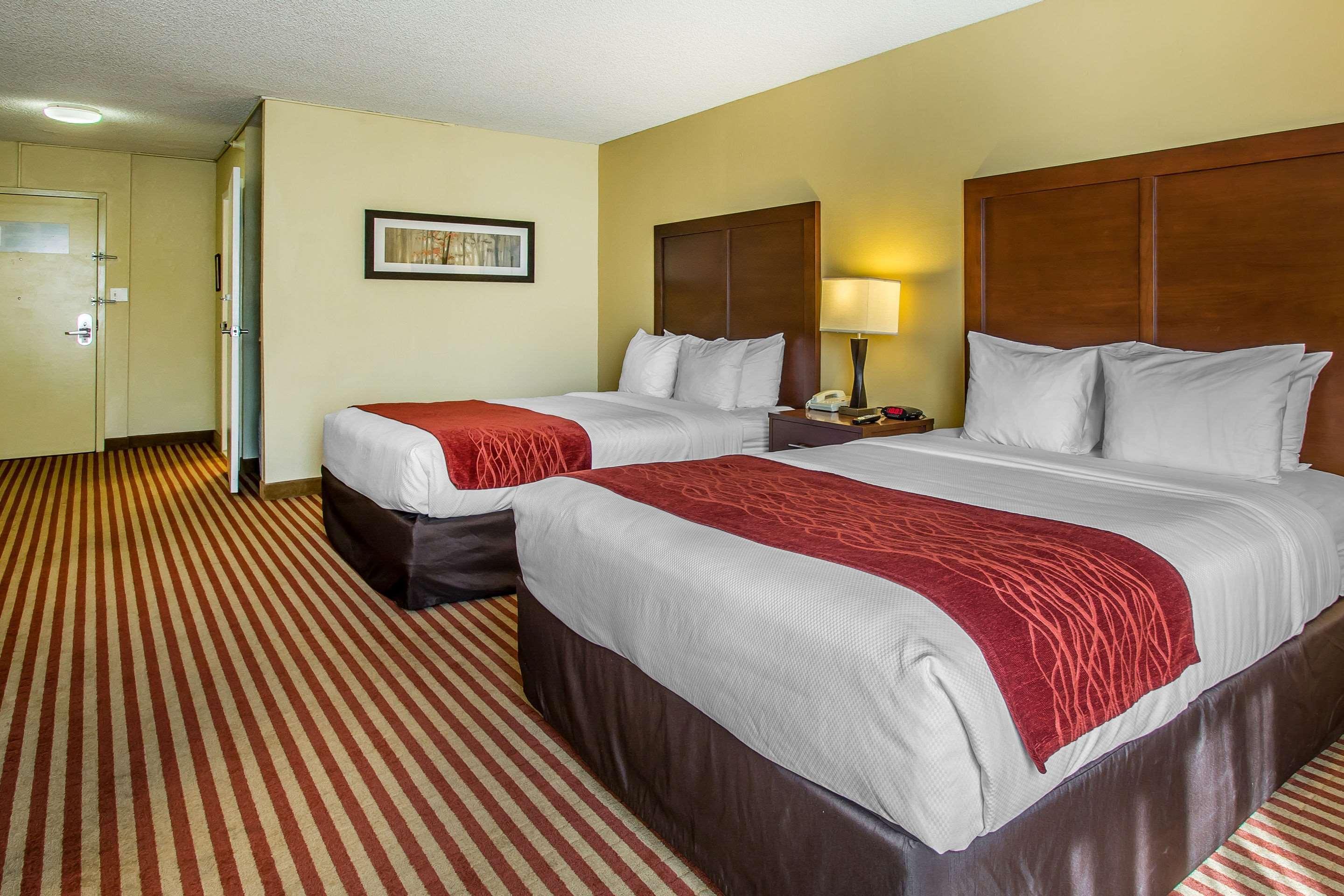 Comfort Inn & Suites Kissimmee By The Parks Four Corners Exterior photo